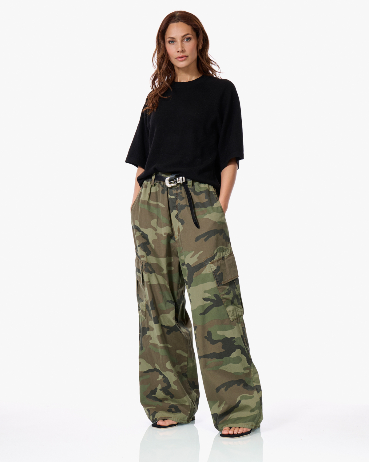 WARME WATERDICHTE GELUIDLOZE BROEK MET BRETELS 900 CAMOUFLAGE TREEMETIC