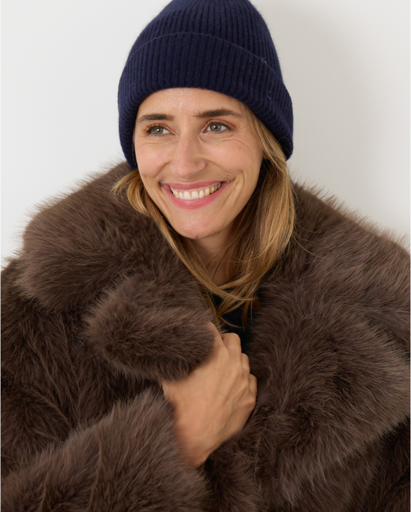 Beanie Midnight
