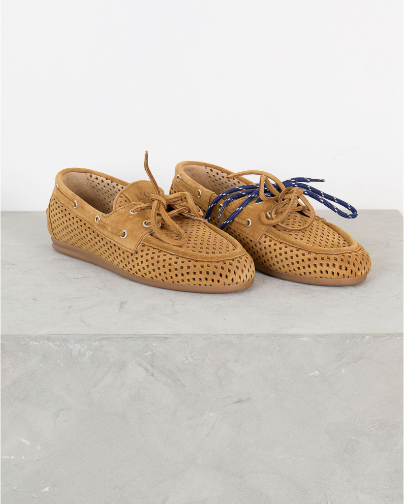 Boat Loafer Perforated Suede Roest