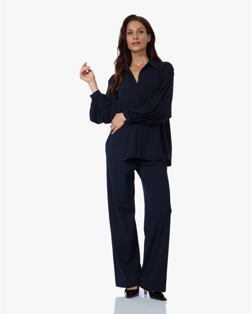 Iwai Travel Blouse Zwartblauw