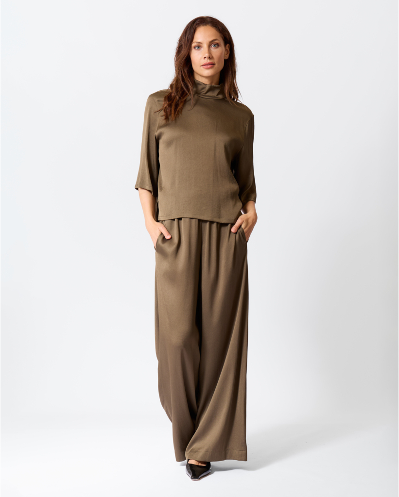 Aletia Satijnen Blouse Military Green
