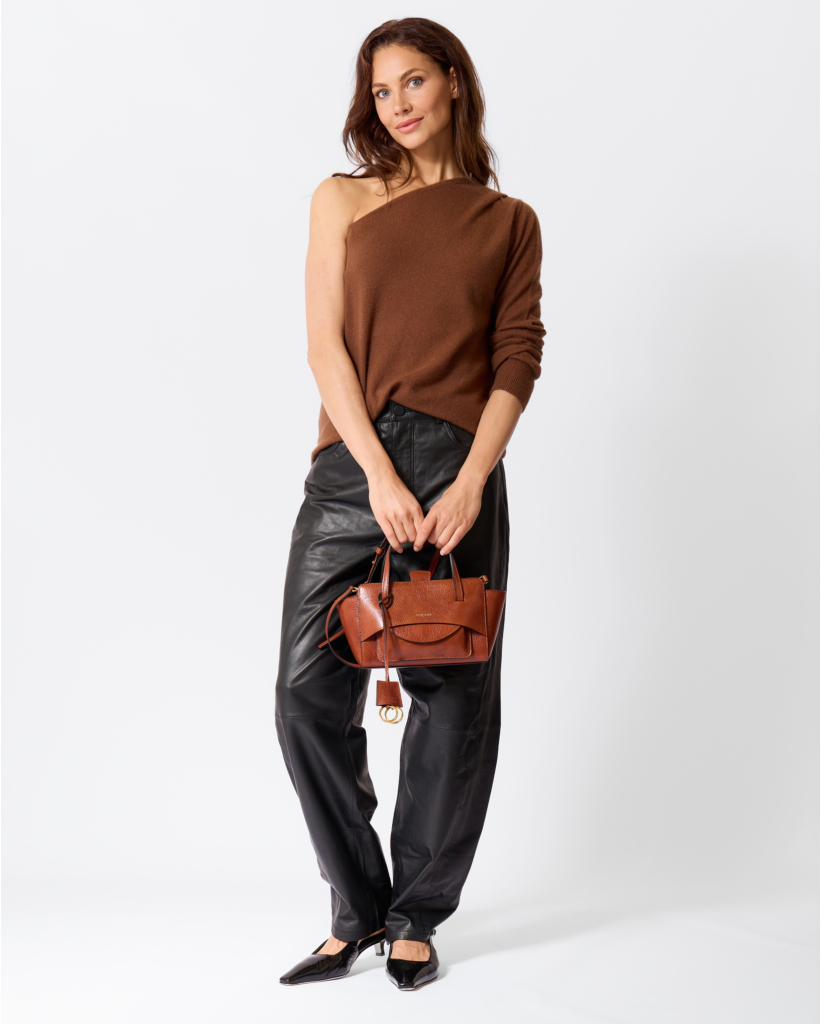 Yolaine Cashmere One Shoulder Knit Coffee