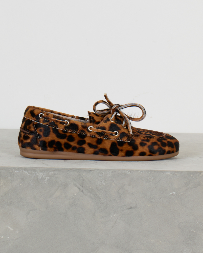 Leopard Boat Loafer Bruin