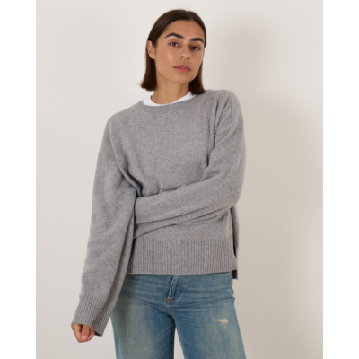 Closed Pullover Grey Malange