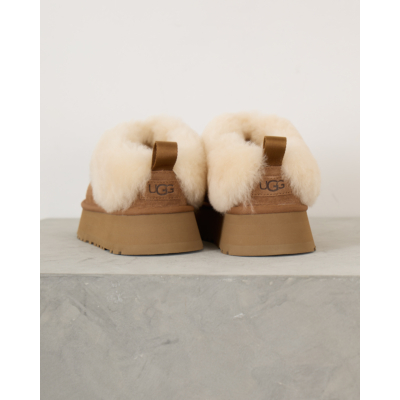 UGG Tazzelle Booties Chestnut
