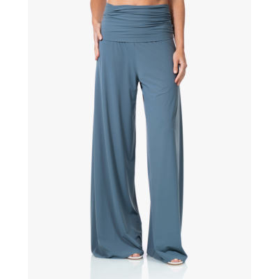 Japan TKY Jumpy Stretchy Light Travel Jumpsuit Shark