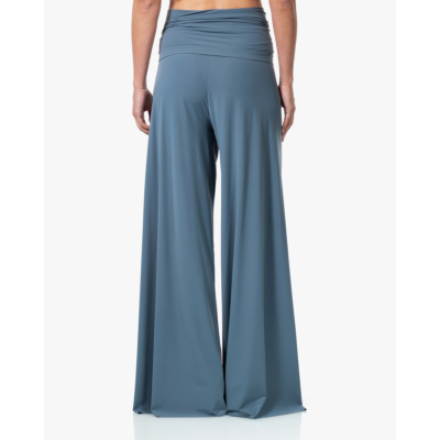 Japan TKY Jumpy Stretchy Light Travel Jumpsuit Shark