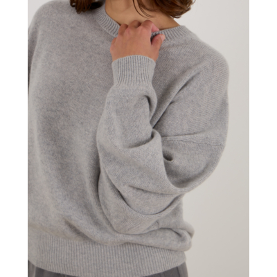Lisa Yang Veira Kasjmier Pullover Dropped Shoulder Trui Grijs