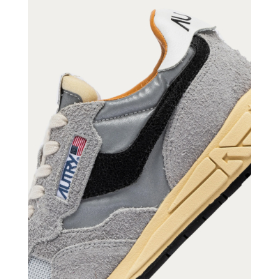 Autry Reelwind Low Sneakers in Zand Suede en Zilver