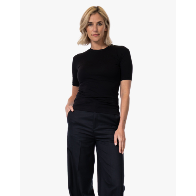 Herman Fitted Tee Zwart