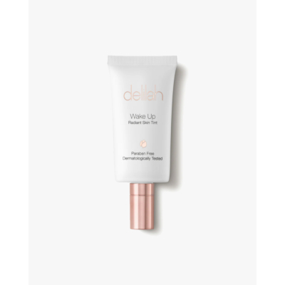 Delilah Wake Up Radiant Skin Tint Amber