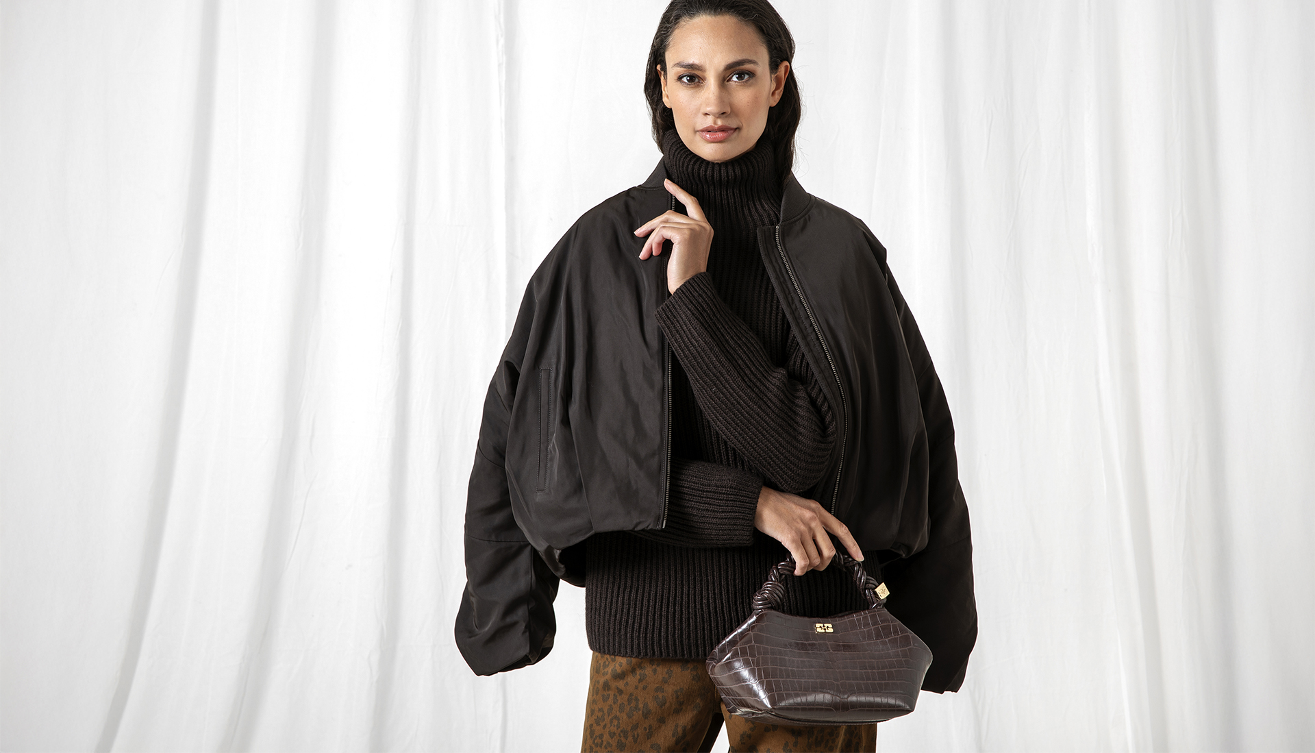 Shop the Look – stijlvolle outfitinspiratie met tijdloze basics van Perfectly Basics 